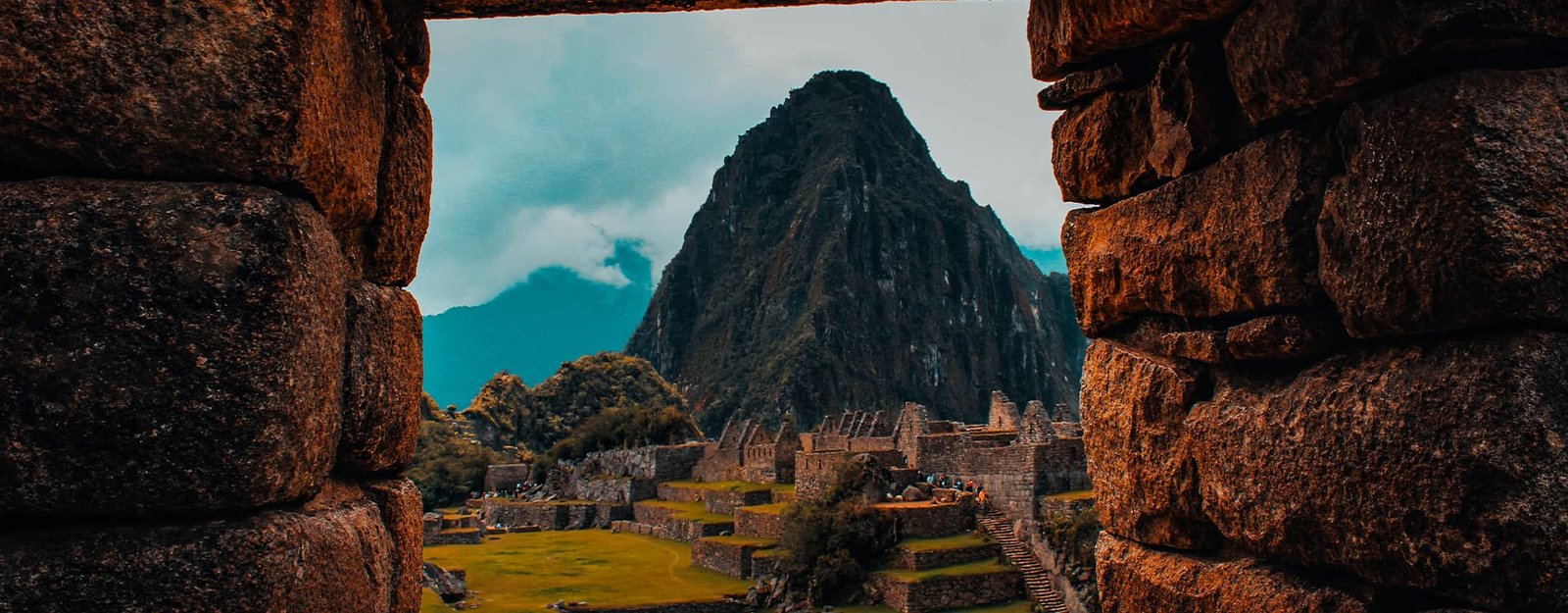 Machu Picchu - caca life adventure